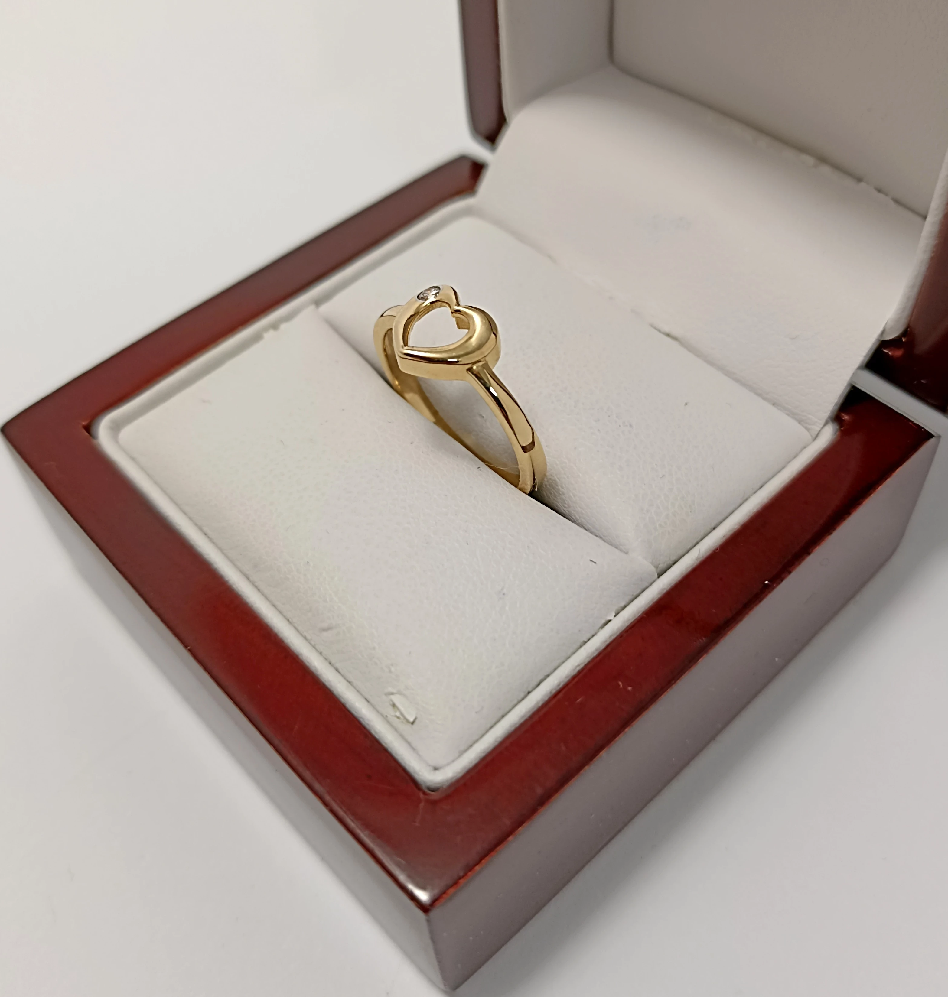 zloty-pierscionek-serce-219g-p585-r13-marka-inna-marka