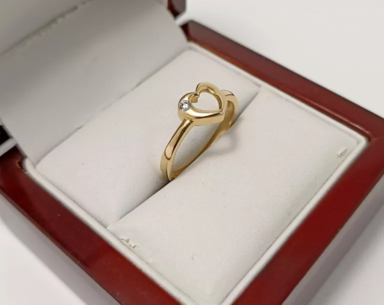 zloty-pierscionek-serce-219g-p585-r13-material-zloto