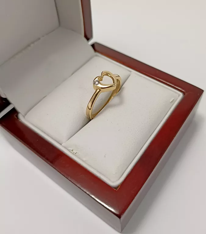 zloty-pierscionek-serce-219g-p585-r13-stan-powystawowy