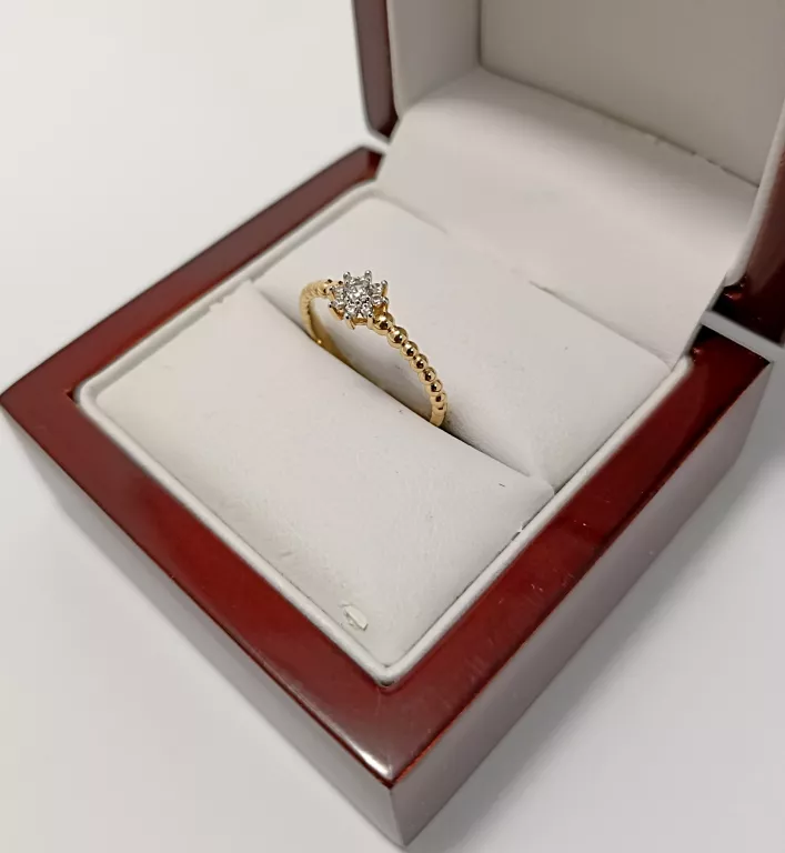 zloty-pierscionek-kwiatek-175g-p585-r14-stan-11323-2