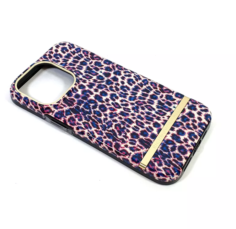 ETUI IPHONE 13 PRO