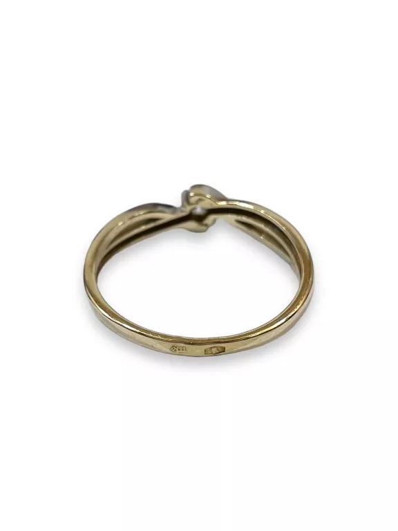 KLASYCZNY ZŁOTY PIERŚCIONEK 585/1,93G/R15
