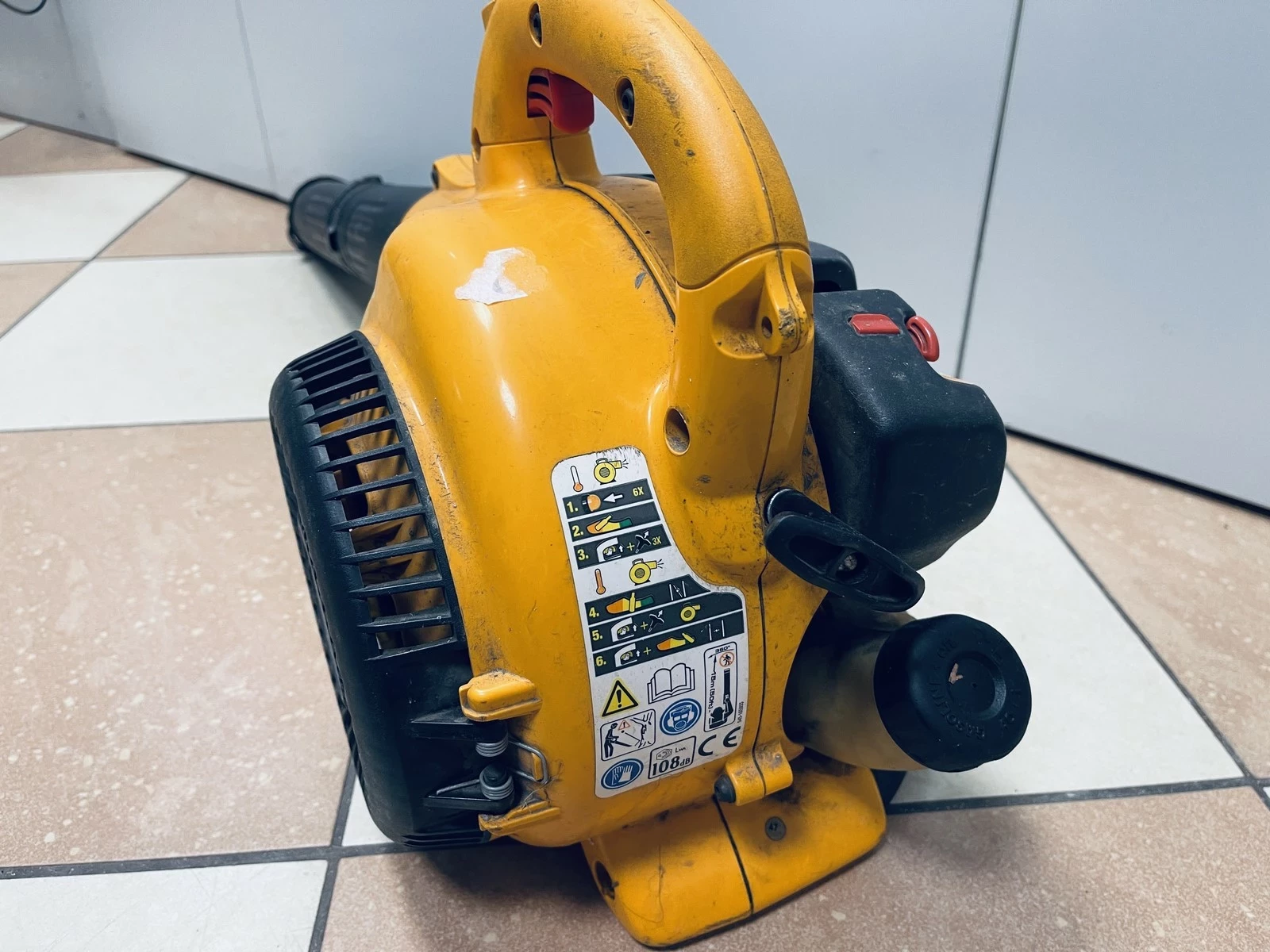 dmuchawa-spalinowa-partner-gbv-325-marka-mcculloch