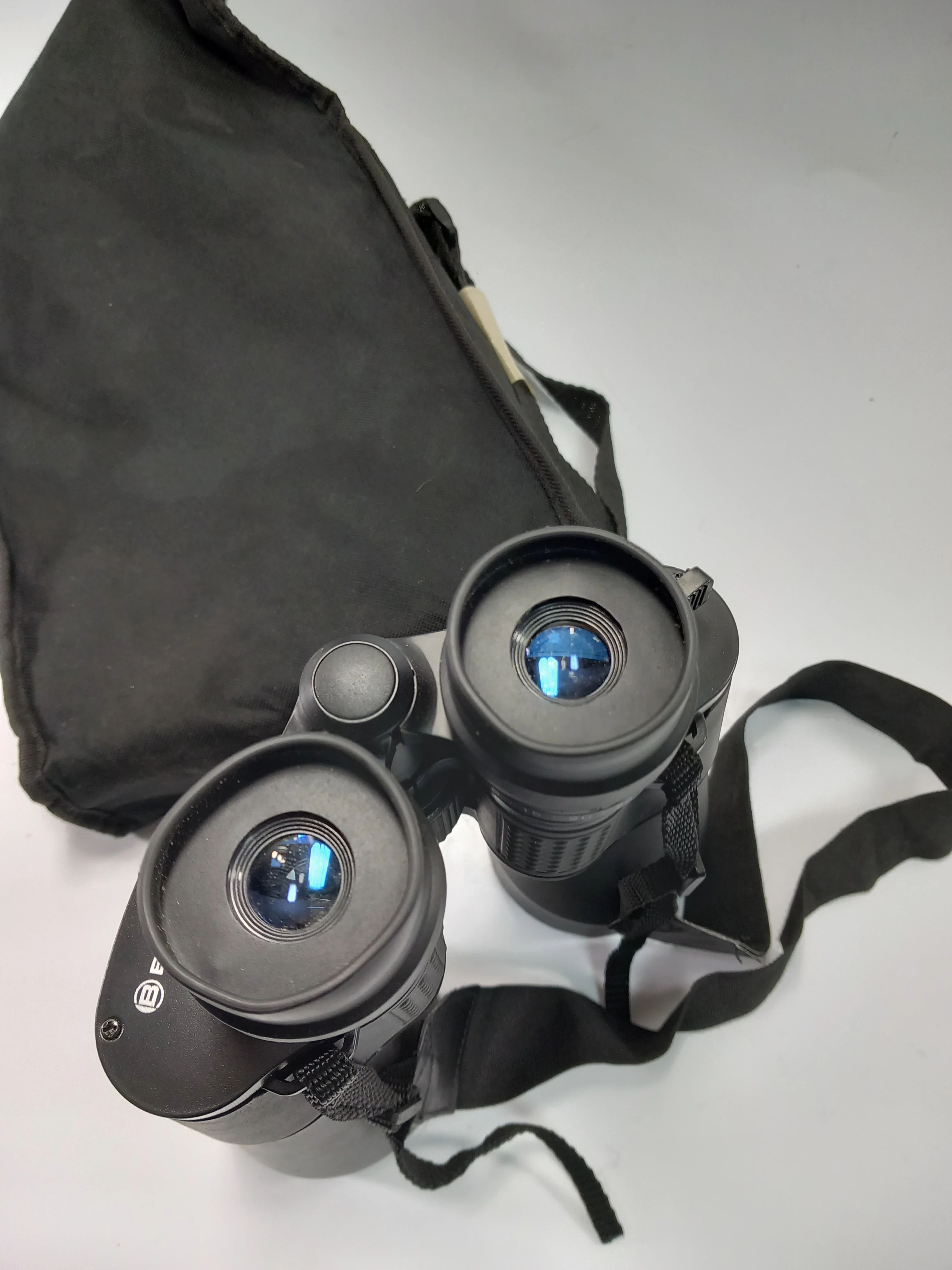 lornetka-bresser-10-30x60pok-model-3060