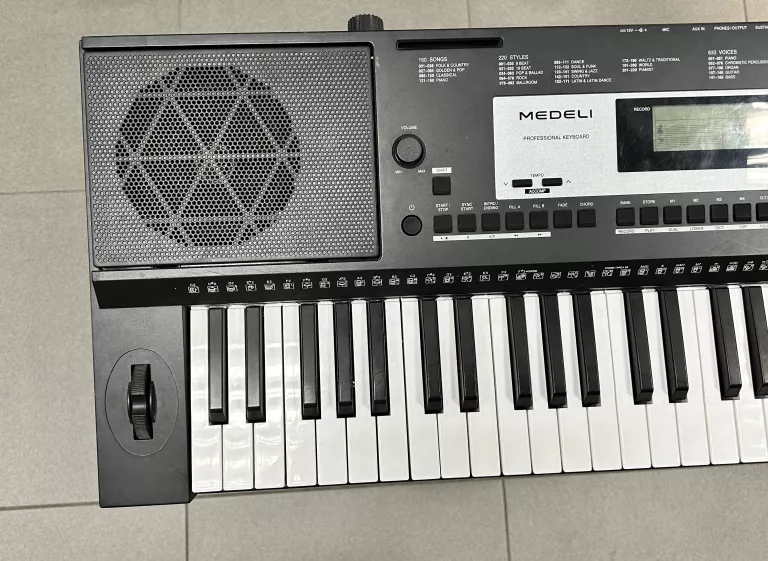 ELECTRONIC KEYBOARD MEDELI M 331 ! TYLKO ODBIÓR OSOBISTY !