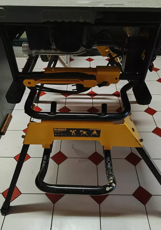 pilarka-dewalt-dwe7492-os-wozek-dwe74911-xj-srednica-tarczy-250