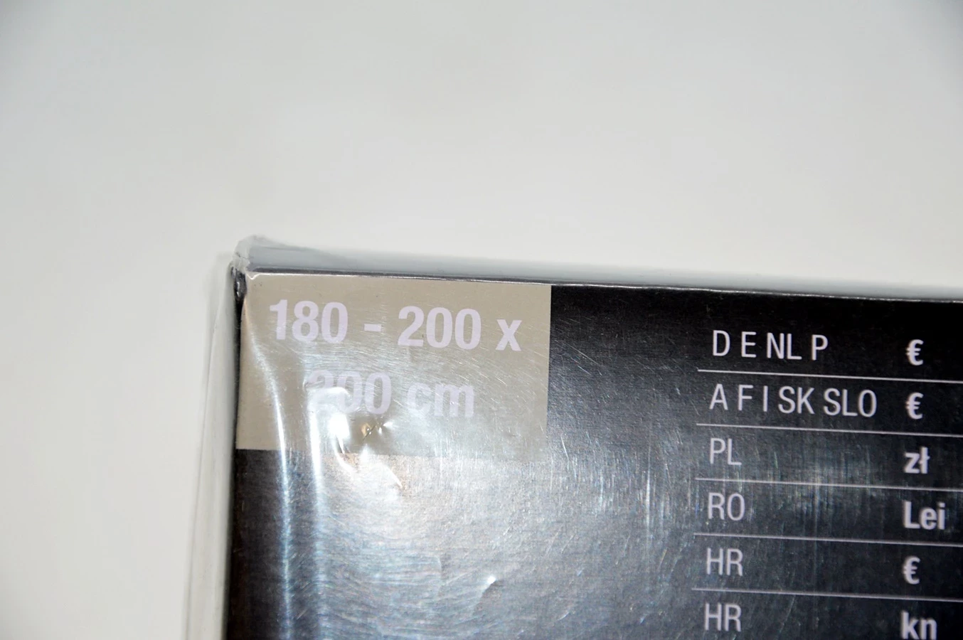 kik-przescieradlo-z-gumka-ergee-180x200-cm-zielone-material-wykonania-jersey