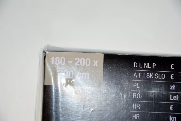 kik-przescieradlo-z-gumka-ergee-180x200-cm-zielone-material-wykonania-jersey