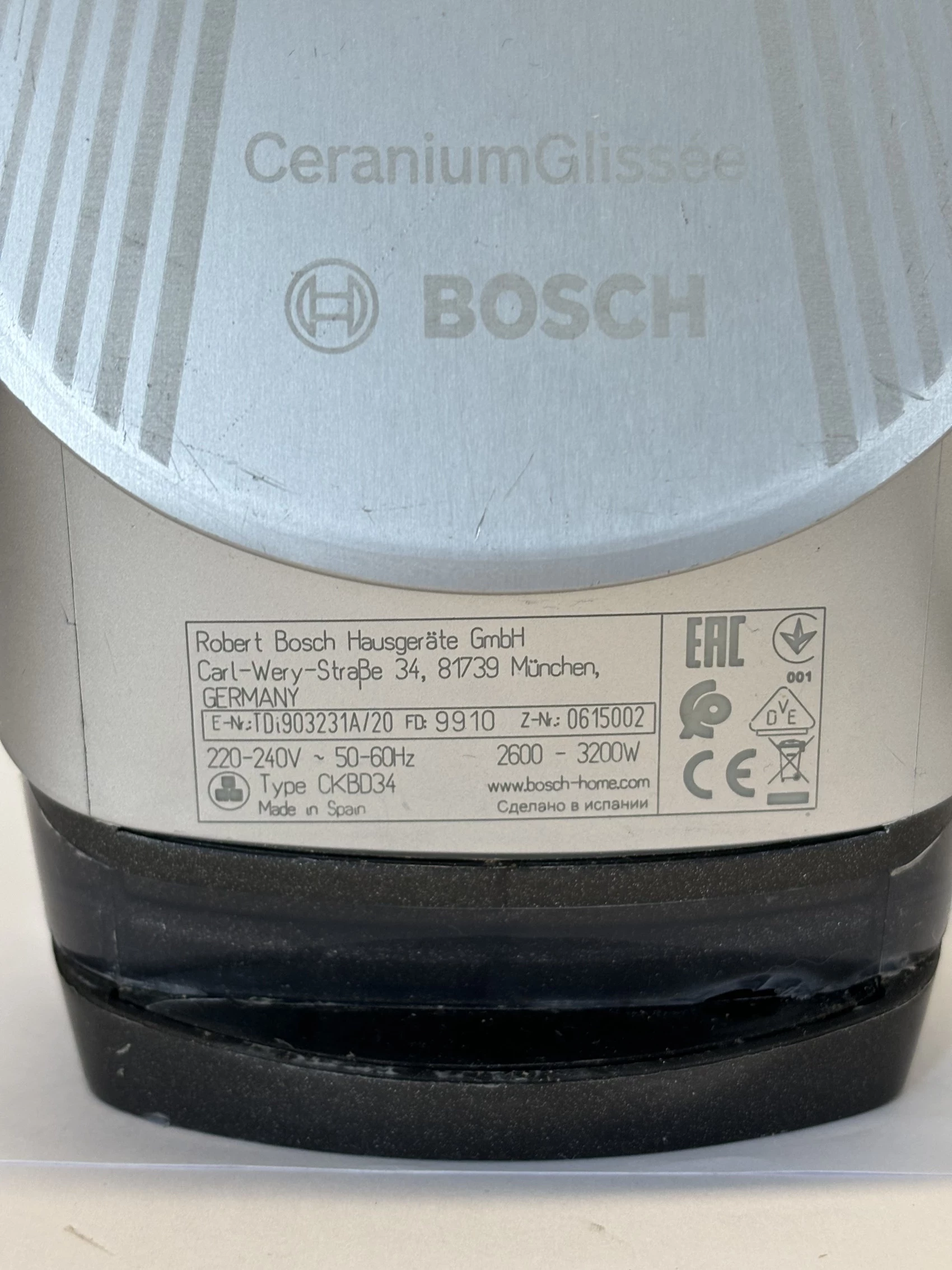 zelazko-bosch-moc-300000