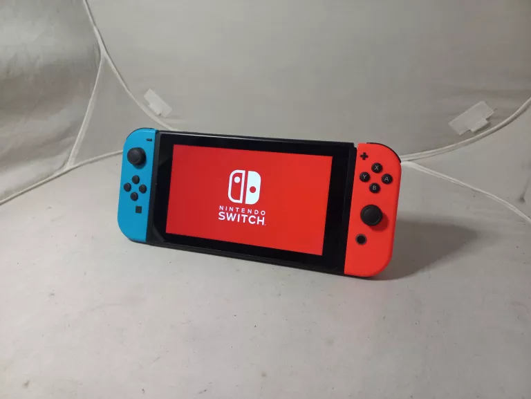 KONSOLA NINTENDO SWITCH NEON RED/BLUE KOMPLET