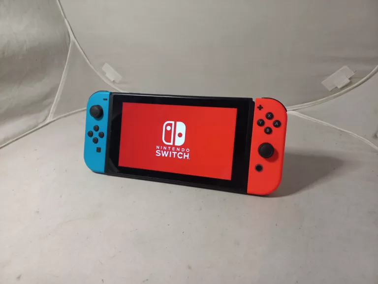 KONSOLA NINTENDO SWITCH NEON RED/BLUE KOMPLET