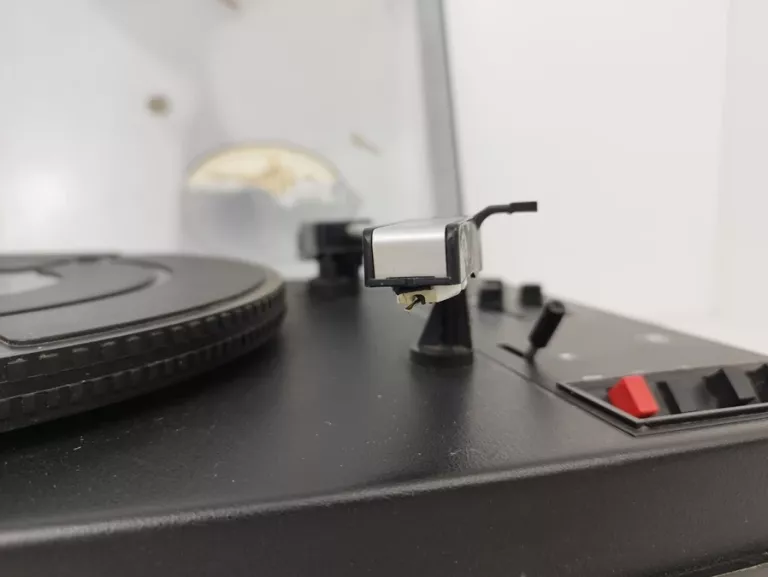 GRAMOFON ARTUR -STEREO UNITRA WG-903 / OPIS