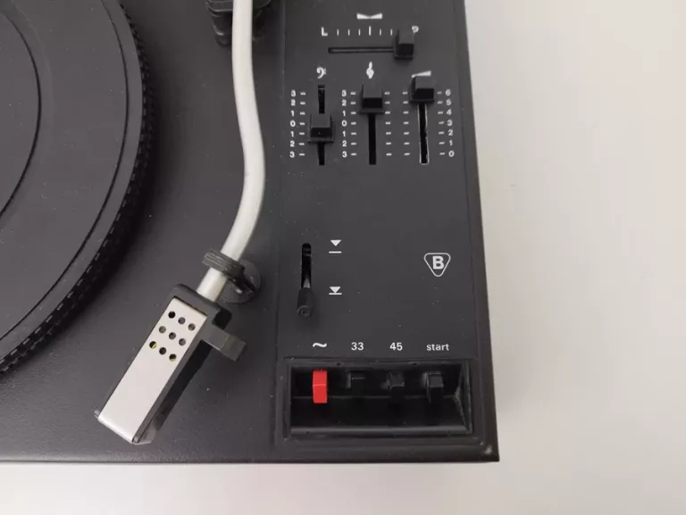 gramofon-artur-stereo-unitra-wg-903-opis-naped-brak-informacji