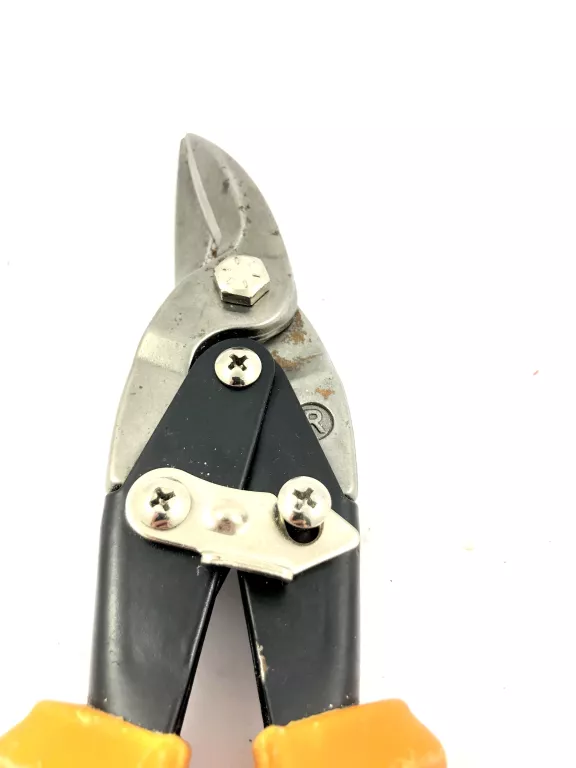 nozyce-do-blachy-magnusson-zasilanie-reczne