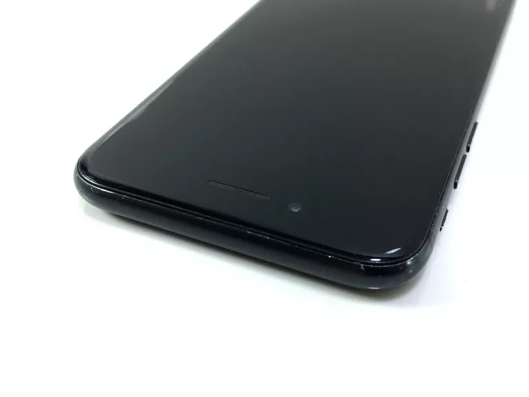 APPLE IPHONE 7 32GB BAT.76% A1778 CZARNY