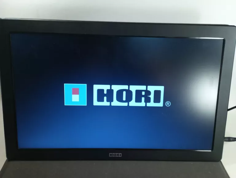 HORI PS4 PORTABLE HD GAMING MONITOR