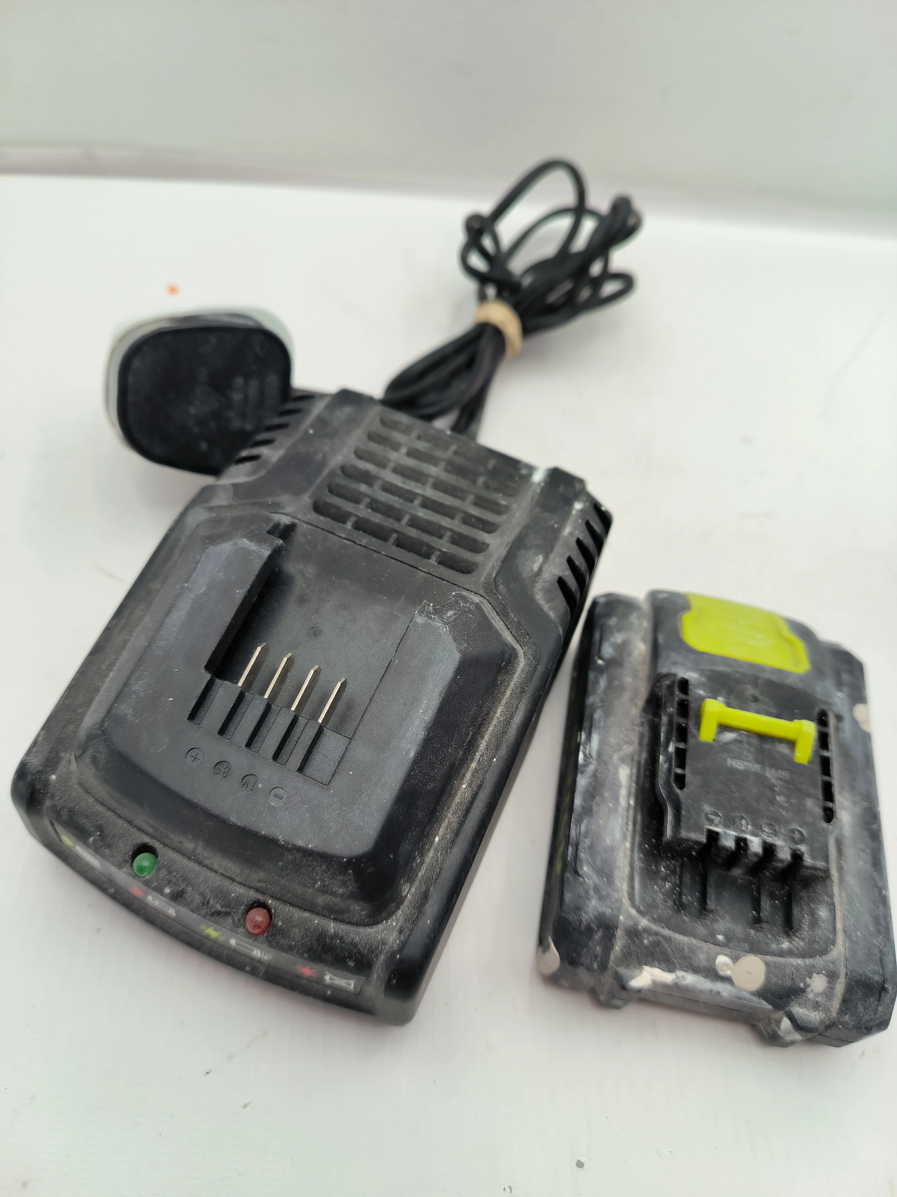 wkretarka-guild-cdt218g-body2akulad-kod-producenta-cdt218g