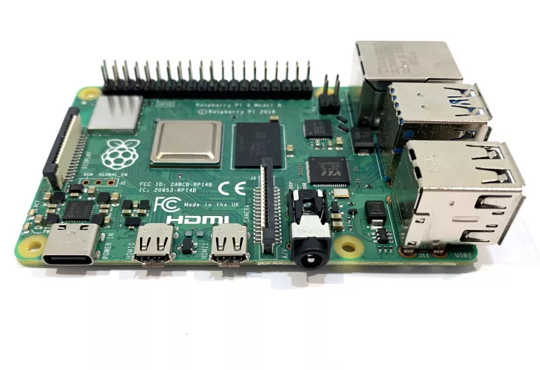 mikrokomputer-raspberry-pi-4-model-b-ean-gtin-0765756931182