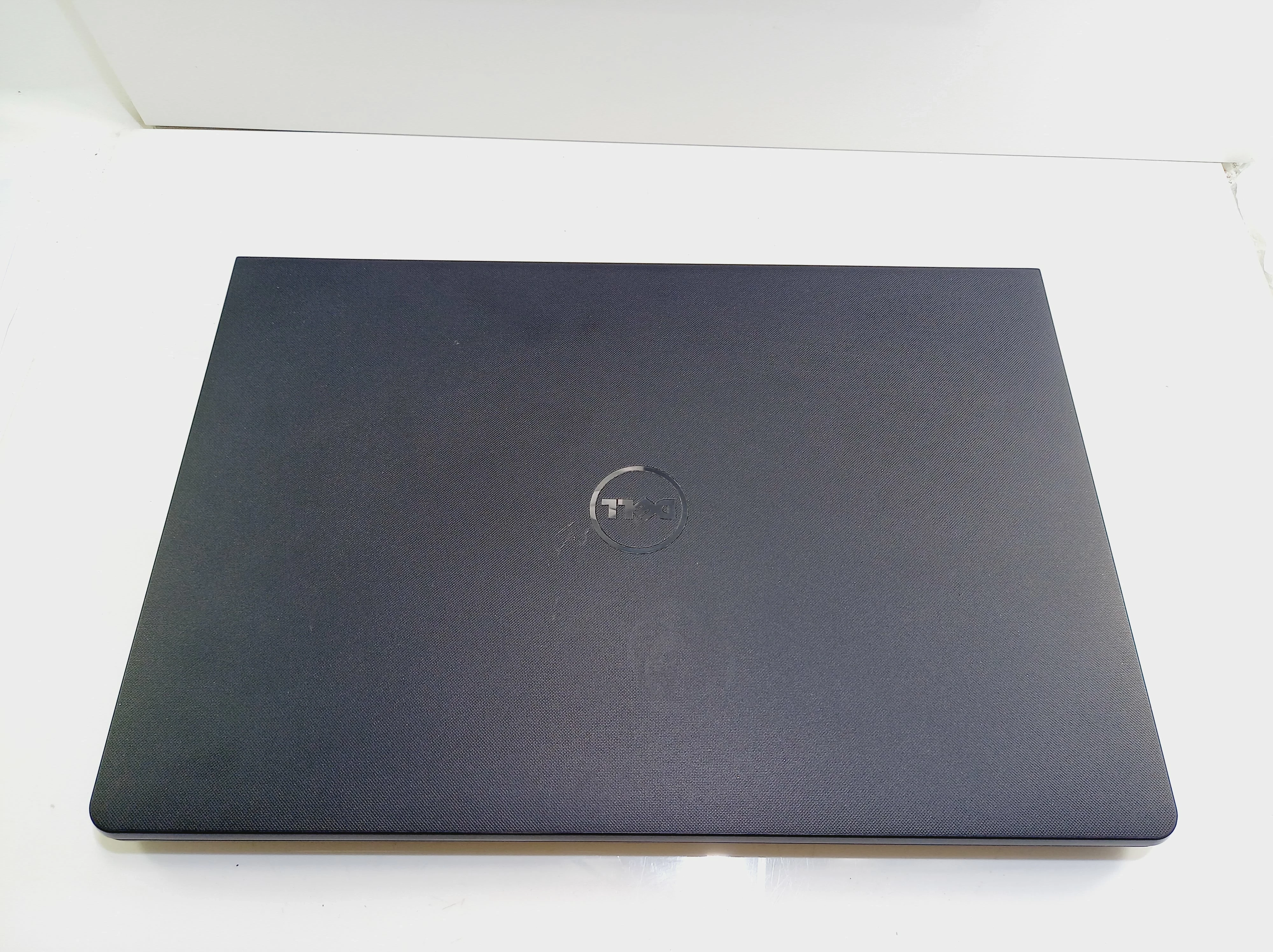laptop-dell-inspiron-15-3567-156-intel-core-i3-4-gb-1000-gb-rodzaj-karty-graficznej-grafika-zintegrowana