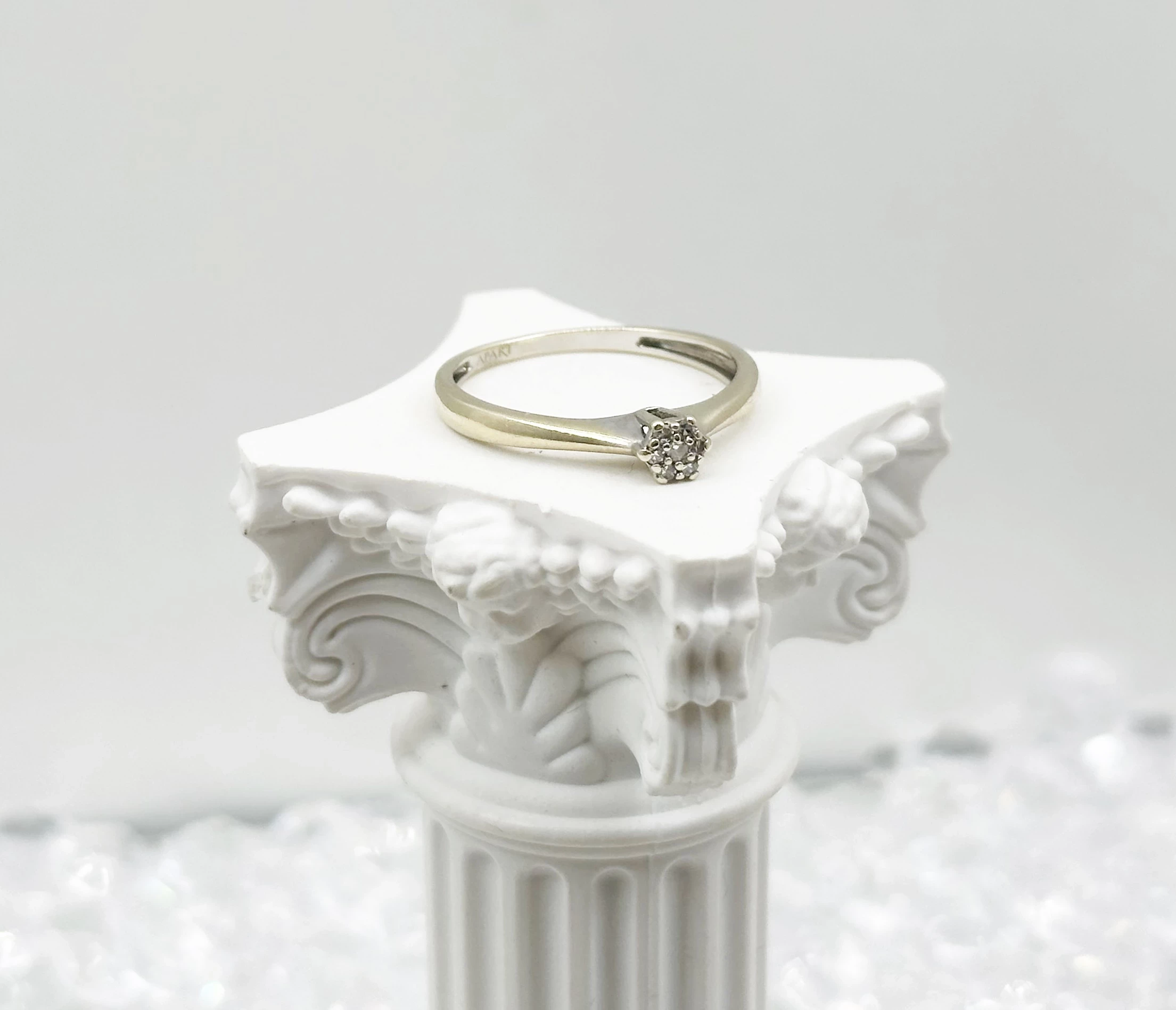 zloty-pierscionek-z-brylantami-r12-rodzaj-2205-16