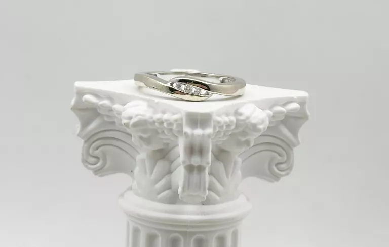 zloty-pierscionek-z-brylantami-r12-rodzaj-2205-2