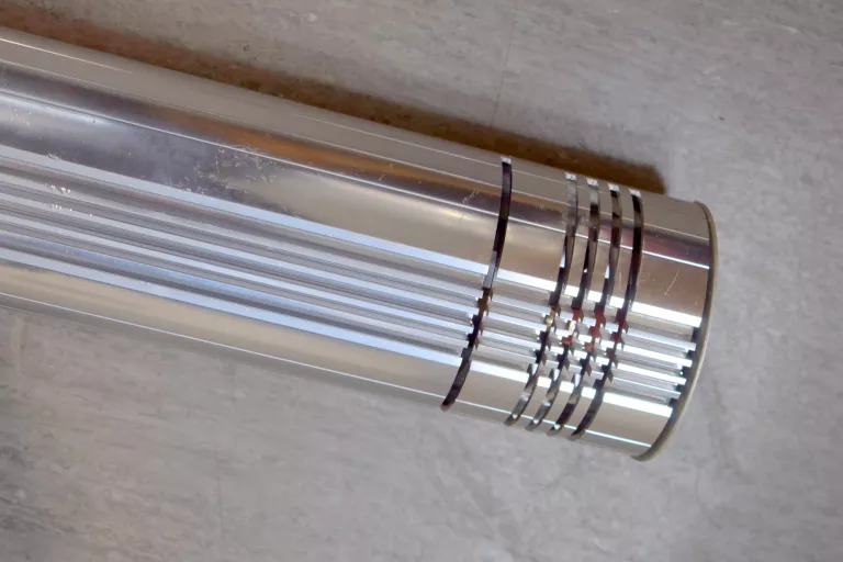 PROMIENNIK REFLEKTOR CIEPŁA TERM 2000 W IP65