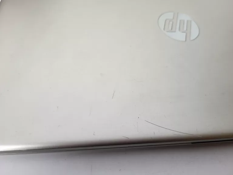 LAPTOP HP 15S-FQ2XXX 8GB/I3