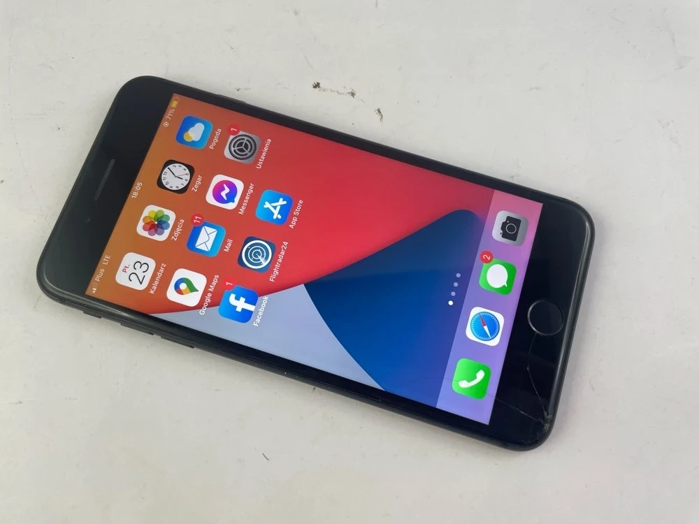 apple-iphone-8-64gb-na-czesci-icloud-opis-wielka-rzeznicka-1-srem