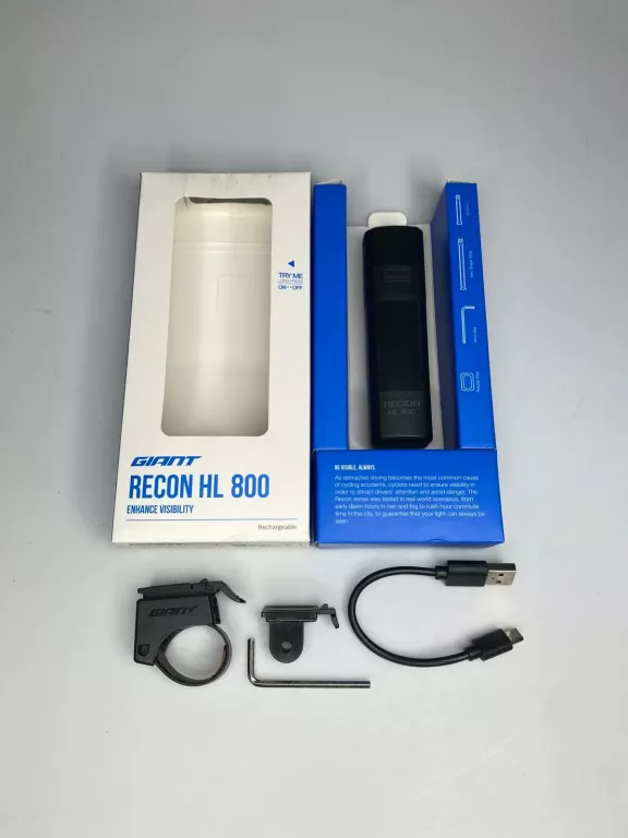 OŚWIETLENIE ROWEROWE GIANT RECON HL 800 LM SUPER STAN!