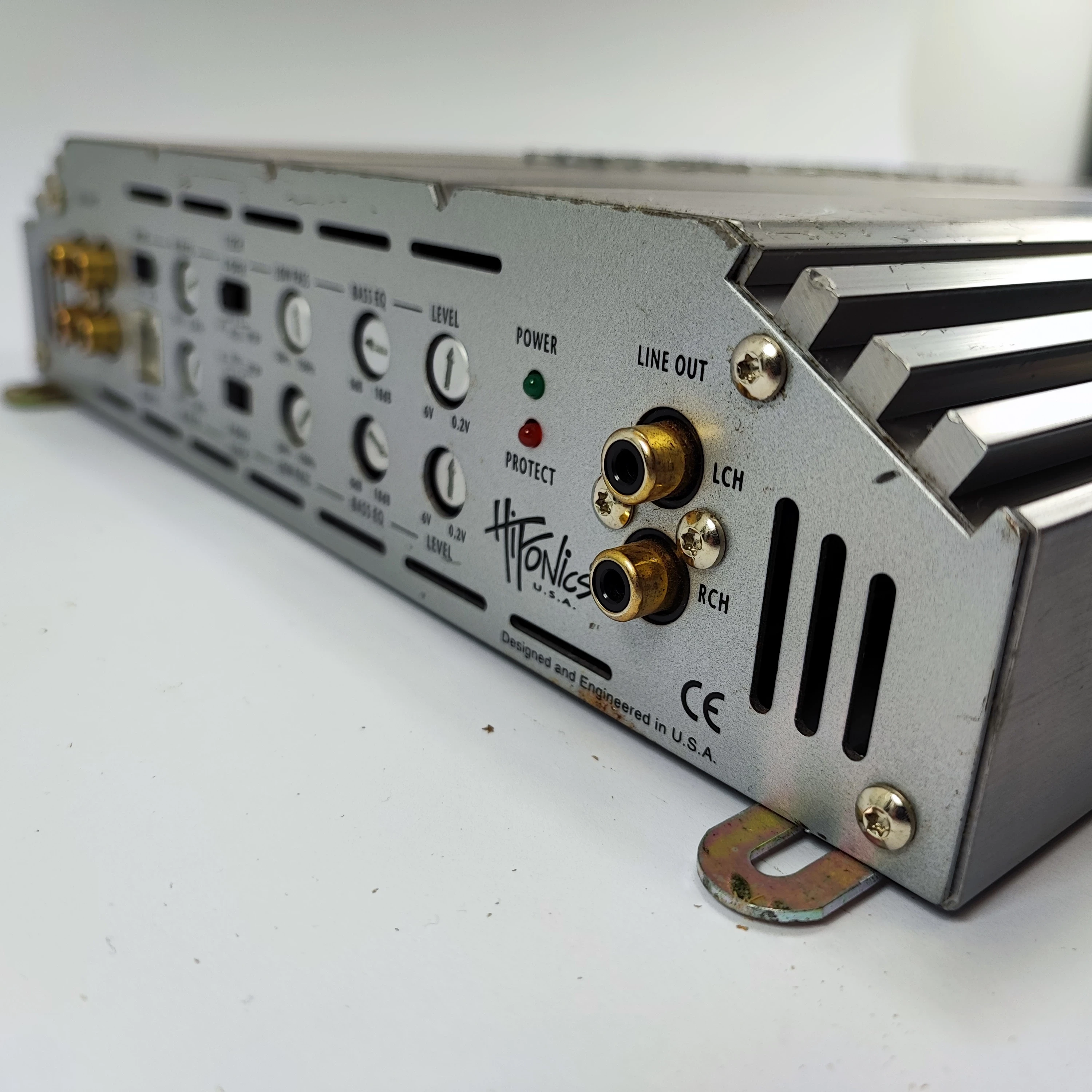 wzmacniacz-hifonics-zeus-zx4400-model-brutus-bx-1500d