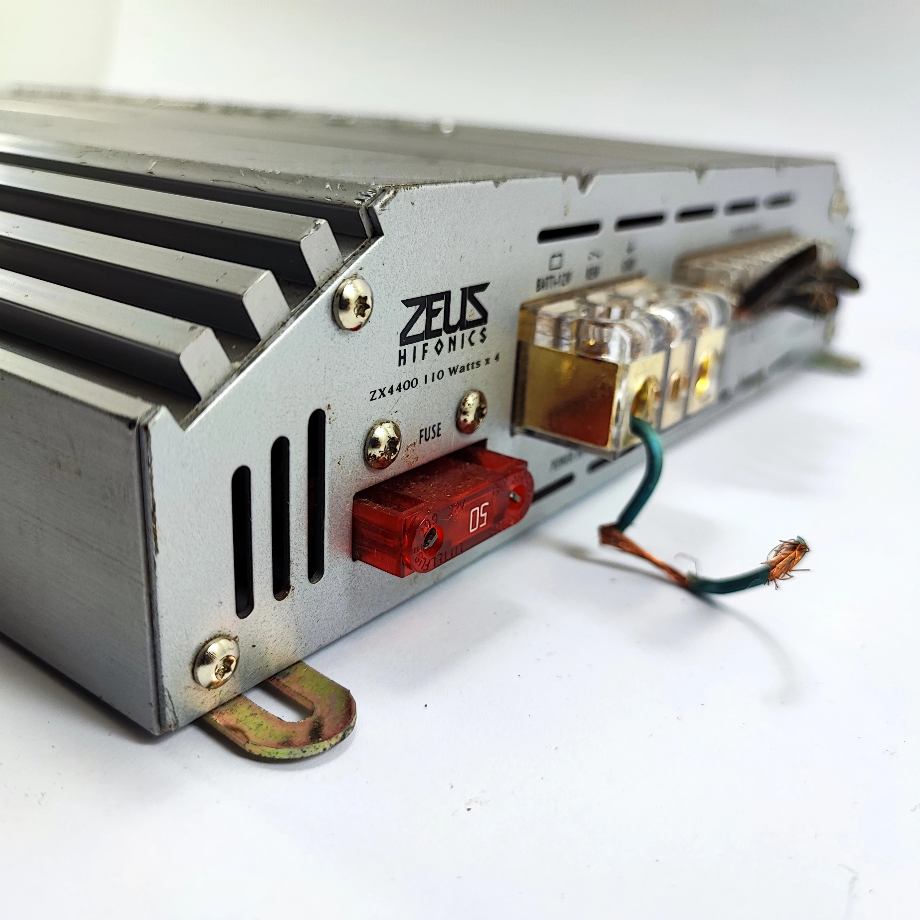 wzmacniacz-hifonics-zeus-zx4400-ean-gtin-0806586220197