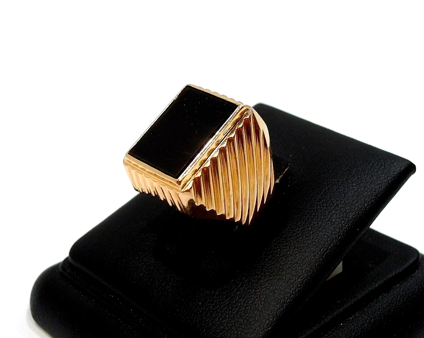 zloty-sygnet-meski-prp585-1620-g-r16-kamien-17088-524288