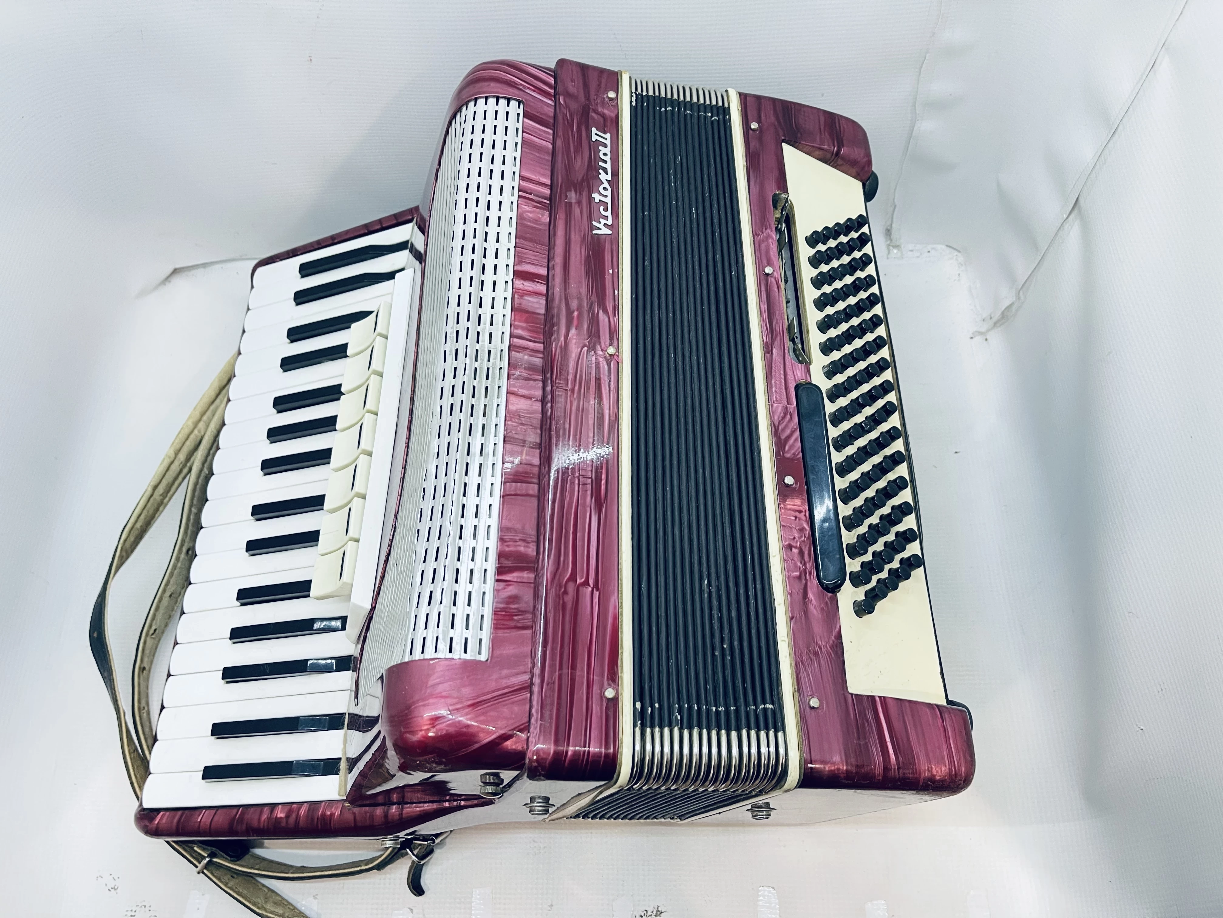 akordeon-victoria-ii-opis-ean-gtin-5900627055184