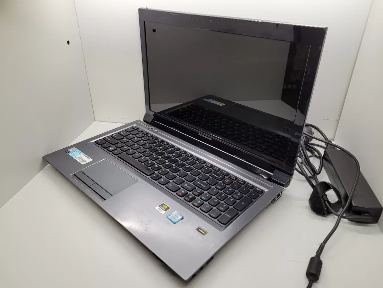 LAPTOP LENOVO V570 I5/8GB/128GB SSD