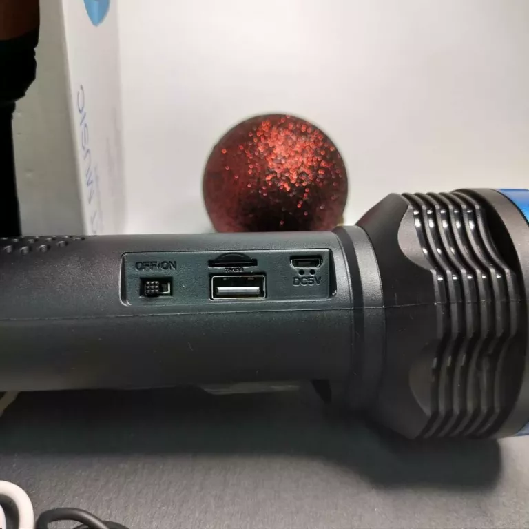 LATARKA Z RADIEM LOVEYIN AI-137