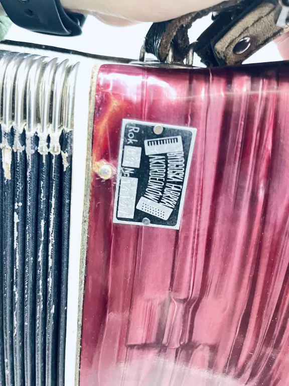 akordeon-victoria-ii-opis-kod-producenta-12345