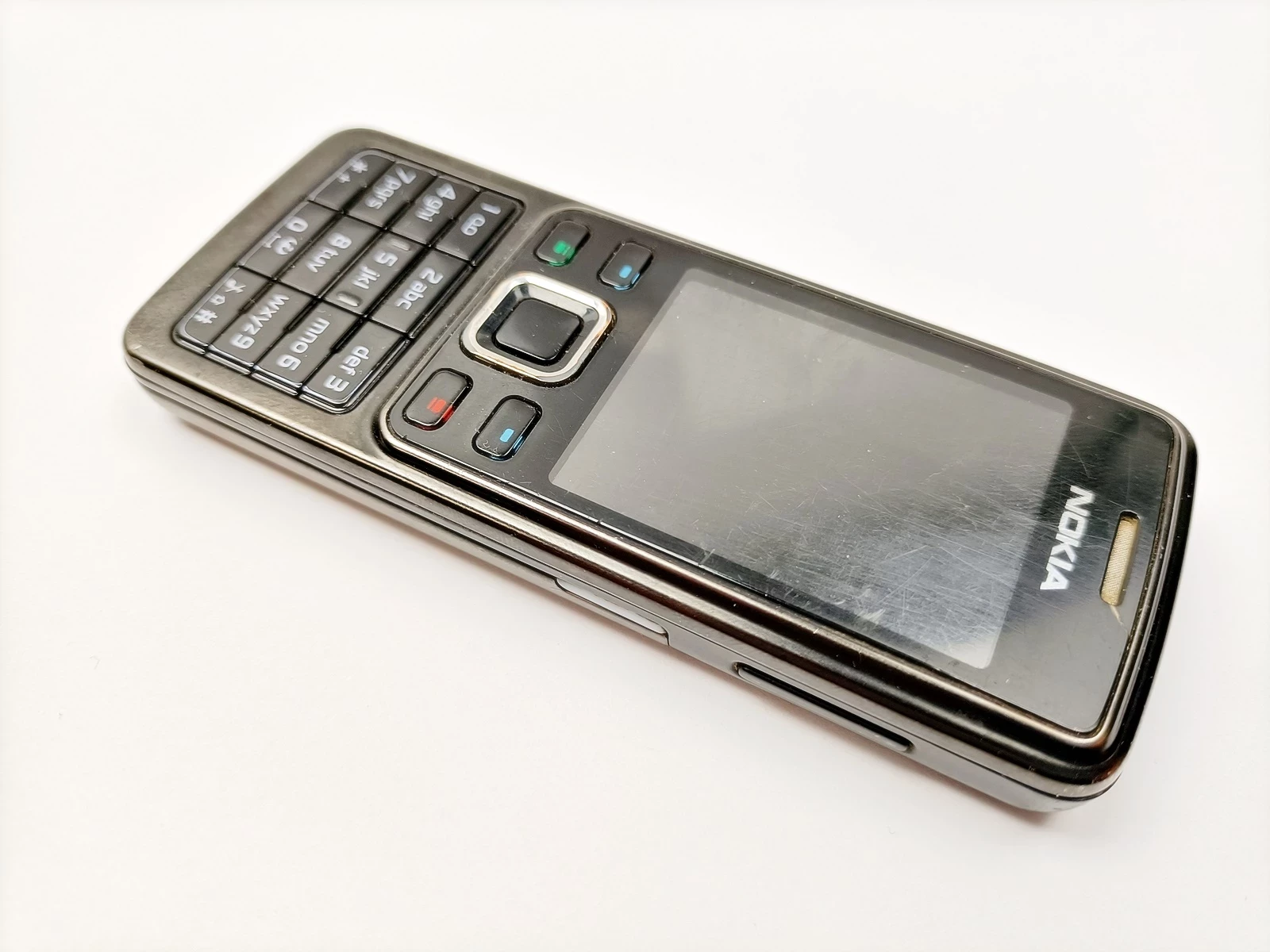 telefon-komorkowy-nokia-6300-czarny-stan-uzywany