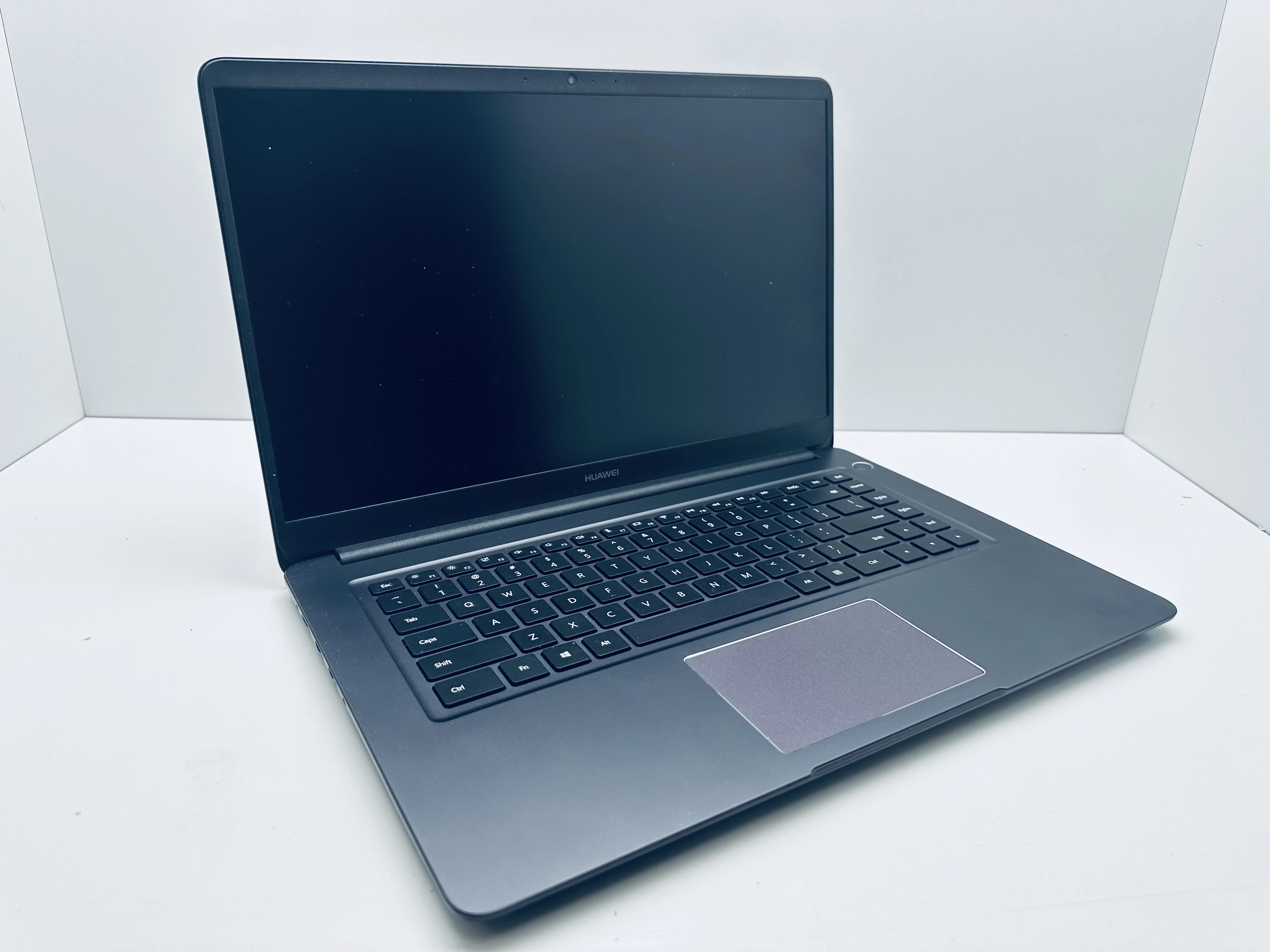 laptop-huawei-matebook-mrc-w10-psie-budy-56-wroclaw