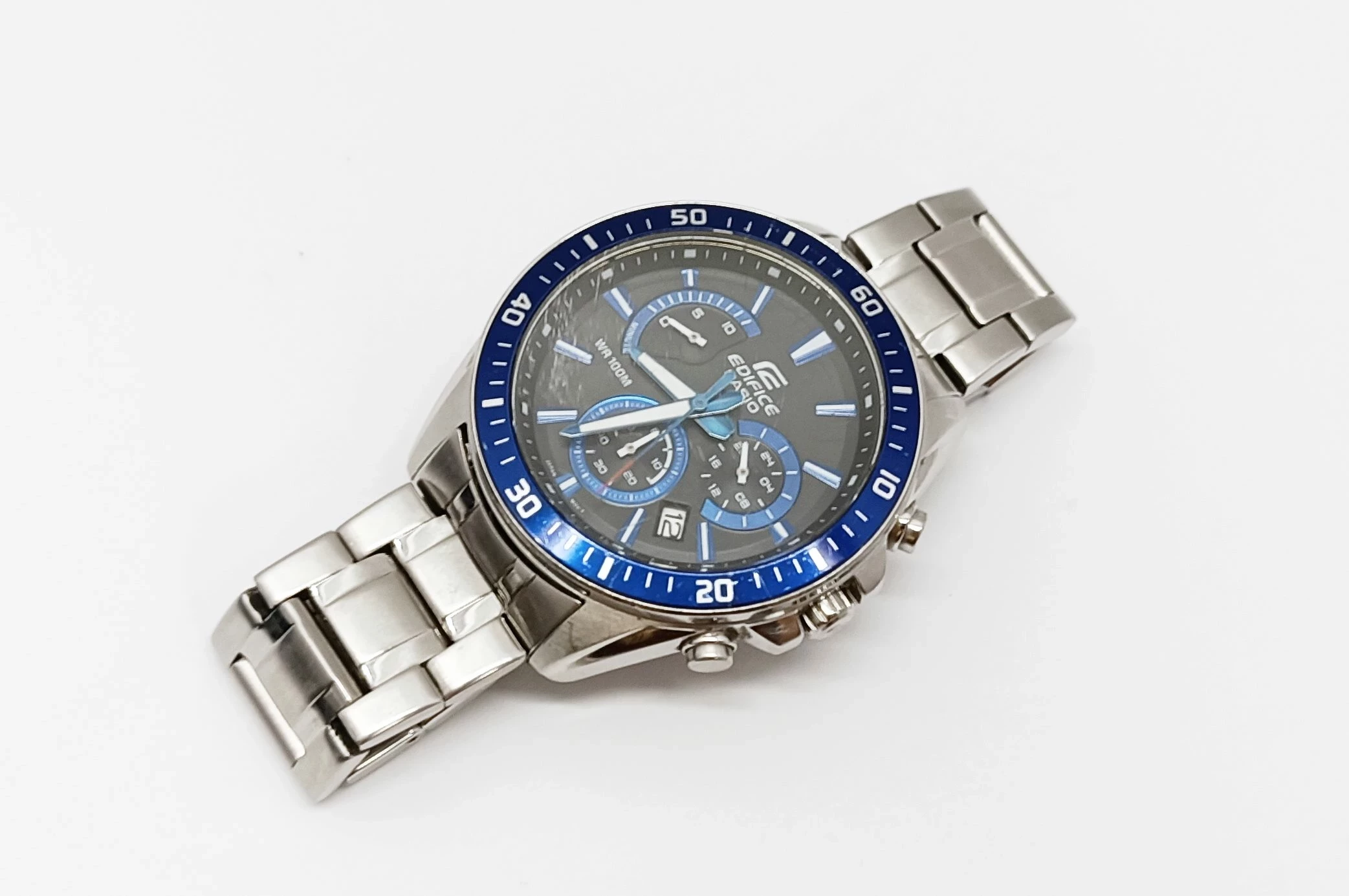 zegarek-casio-edifice-efr-552-szkielko-mineralne
