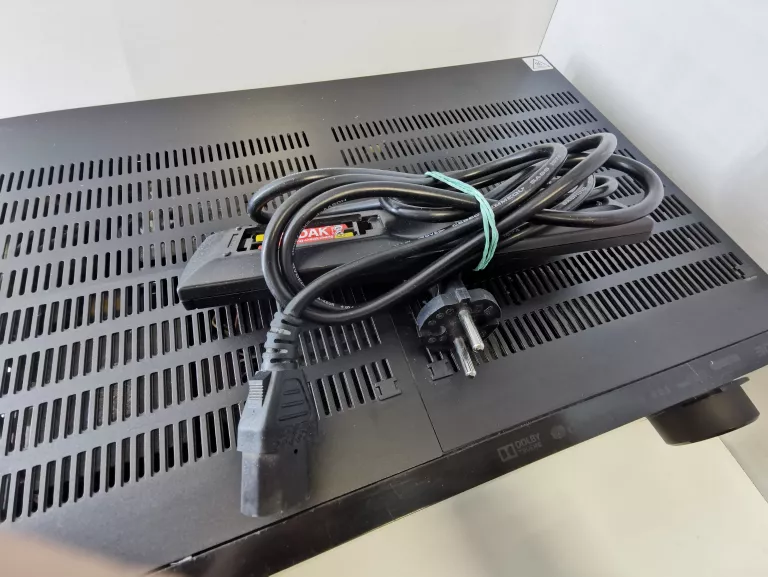 AMPLITUNER DENON AVR-1713 + PILOT