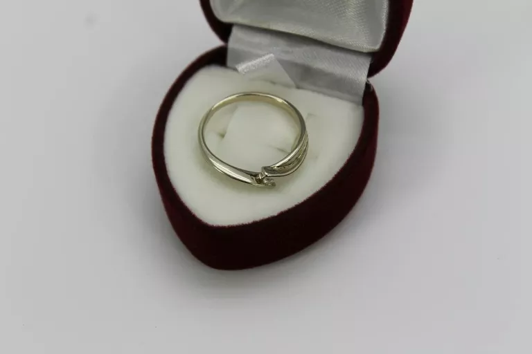 zloty-pierscionek-z-brylantem-pr-585-rozm10-certyfikat-rozmiarsrednica-wew-mm-372-10