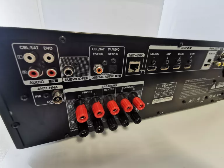 amplituner-denon-avr-1713-pilot-kolor-czarny