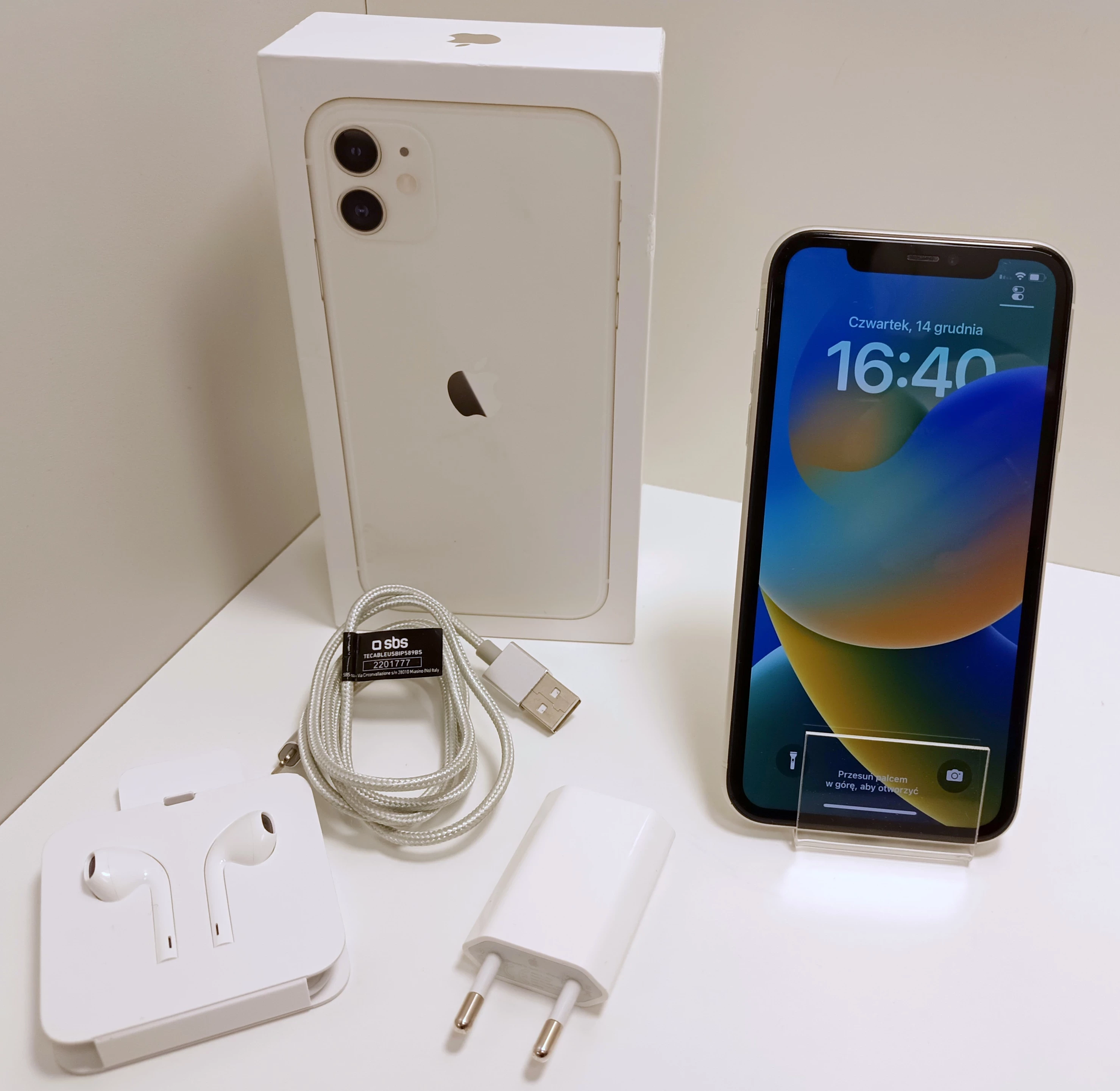 telefon-iphone-11-128gb-kondycja-77-nowopogonska-228-czeladz