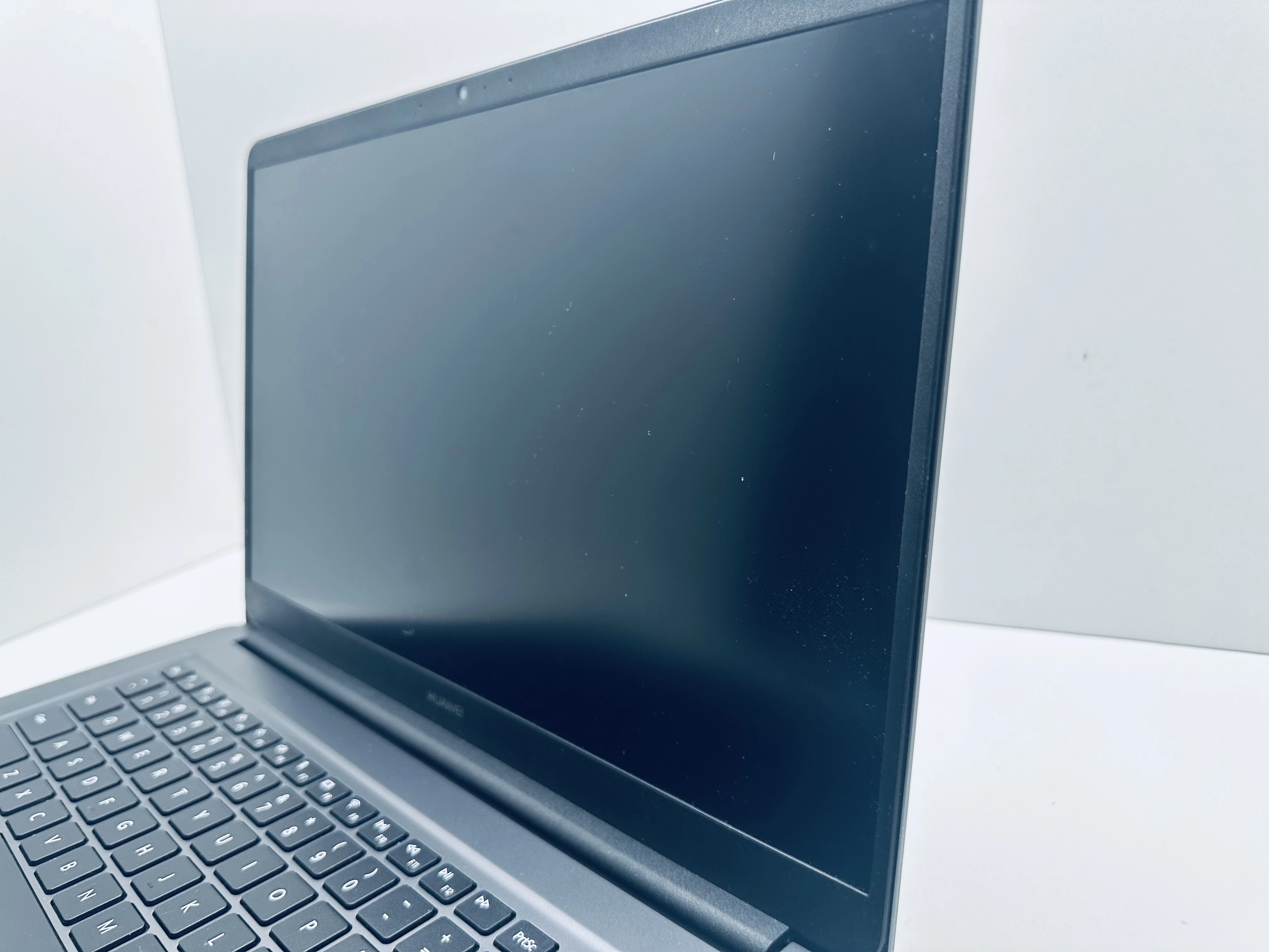 laptop-huawei-matebook-mrc-w10-seria-procesora-intel-core-i5