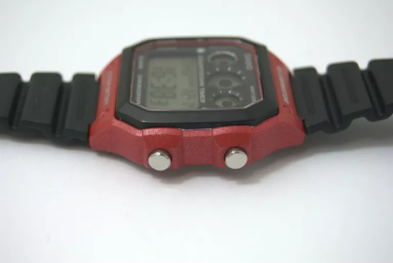 ZEGAREK CASIO AE-1300WH -4AVEF