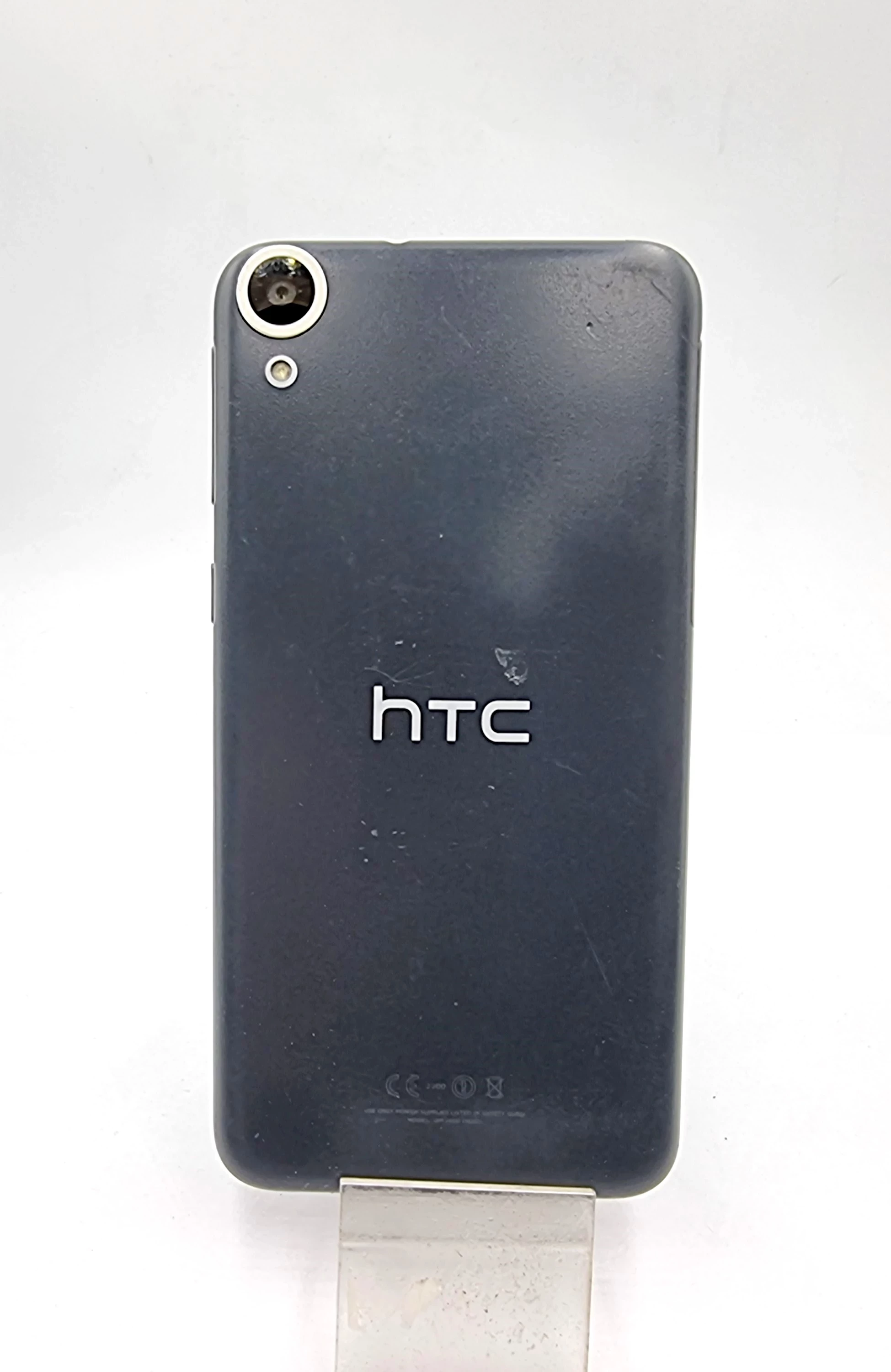 telefon-htc-desire-820-opis-stan-uzywany