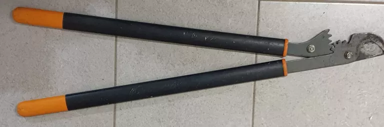 NOŻYCE FISKARS L98