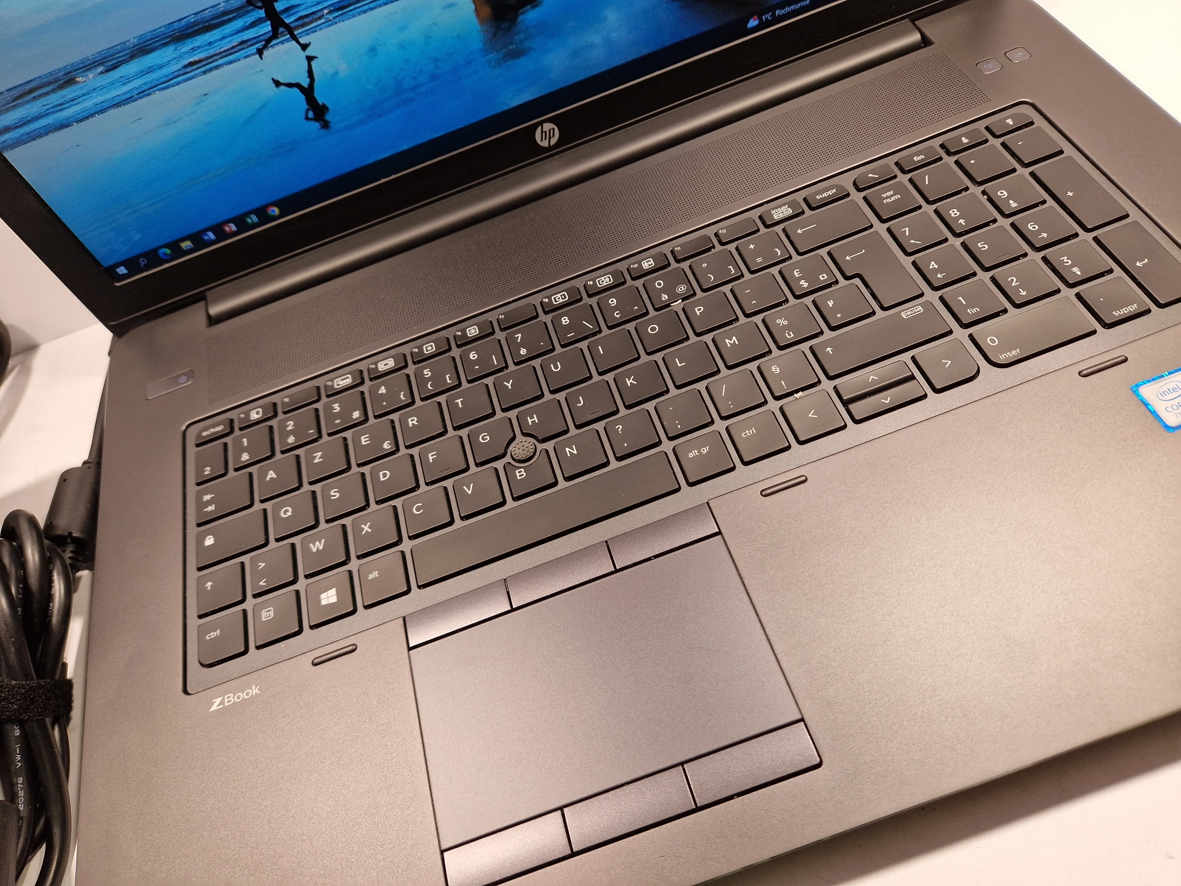 laptop-hp-zbook-17-g4-i7-8gb1tb-typ-dysku-twardego-128550-2