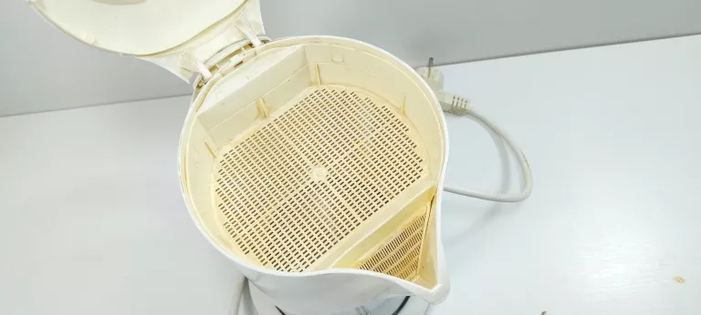 CZAJNIK ELEKTRYCZNY ZELMER BN