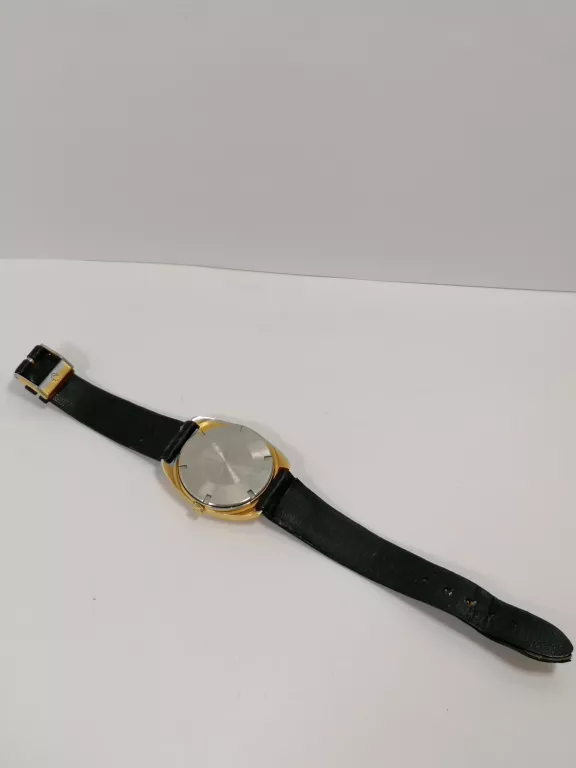 zegarki-certina-automatic-blue-ribbon-funkcje-datownik